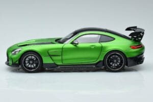 Mercedes AMG GT C190 Black Series Zaļš Hell Magno Ierobežots Izdevums Norev 1:18 183903 Metāls — attēls 4 no 7