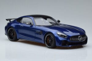 Mercedes AMG GT R C190 Spilgti Zils AUTOart 1:18 76334 Metāls — attēls 5 no 7