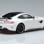 Mercedes AMG GT R Balts GT Spirit 1:18 KJ021 Sveķi - image 2 of 6