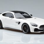 Mercedes AMG GT R Balts GT Spirit 1:18 KJ021 Sveķi - image 4 of 6