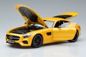 Mercedes AMG GT S C190 Solarbeam Norev 1:18 B66960341 Metāls — attēls 2 no 7