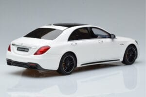 Mercedes AMG S63 W222 Diamond Balts GT Spirit 1:18 B66965714 Sveķi — attēls 2 no 6