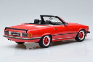 Mercedes AMG SL500 R107 Sarkans Otto 1:18 OT962 Sveķi — attēls 2 no 6