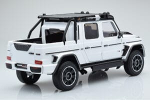 Mercedes Brabus G800 W464 Adventure XLP Polar Balts Almost Real 1:18 860524 Metāls — attēls 3 no 8
