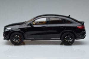 Mercedes Brabus GLE 850 W166 Obsidian Melns GT Spirit 1:18 GT193 Sveķi — attēls 3 no 6
