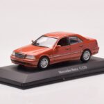Mercedes C-Class W202 C220 Oranžs Metālisks Dealer Edition Minichamps 1:43 - image 2 of 4