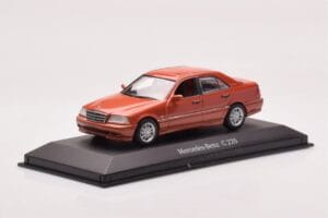 Mercedes C-Class W202 C220 Oranžs Metālisks Dealer Edition Minichamps 1:43 B66005747 Metāls — attēls 2 no 4