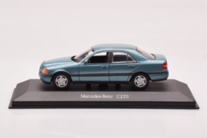 Mercedes C-Class W202 C220 Petrol Metālisks Minichamps 1:43