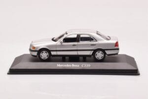 Mercedes C-Class W202 C220 Sudrabs Minichamps 1:43