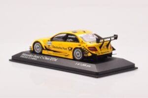 Mercedes C-Class W204 DTM Deutsche Post AMG Mercedes #17 D. Coulthard DTM 2010 Minichamps 1:43 400103817 Metāls — attēls 3 no 4