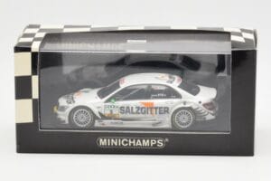 Mercedes C-Class W204 DTM Team AMG Mercedes #5 J. Green DTM 2008 Minichamps 1:43 400083805 Metāls — attēls 4 no 4