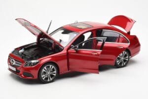Mercedes C-Class W205 Sarkans Metallic Asia Exclusive Norev 1:18 183835 Metāls — attēls 2 no 8