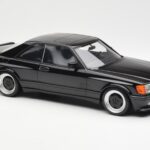 Mercedes 560 SEC C126 AMG Widebody Melns Otto 1:18 - image 4 of 6
