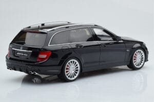 Mercedes C63 AMG S204 T-Model Melns GT Spirit 1:18 GT760 Sveķi — attēls 2 no 6