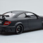 Mercedes C63 AMG W204 Black Series Matēts Melns GT Spirit 1:18 - image 2 of 6