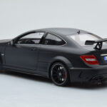 Mercedes C63 AMG W204 Black Series Matēts Melns GT Spirit 1:18 - image 5 of 6