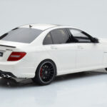 Mercedes C63 AMG W204 Balts GT Spirit 1:18 - image 2 of 6