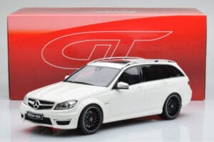 Mercedes C63 AMG S204 T-Model Balts GT Spirit 1:18 GT147 Sveķi — attēls 8 no 8