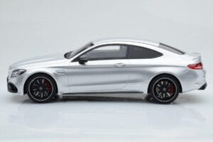 Mercedes C63S AMG C205 Coupe Sudrabs GT Spirit 1:18 GT116 Sveķi — attēls 3 no 6