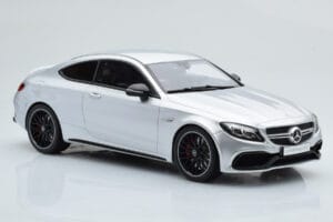 Mercedes C63S AMG C205 Coupe Sudrabs GT Spirit 1:18 GT116 Sveķi — attēls 4 no 6