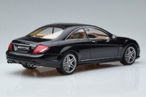 Mercedes CL63 AMG C216 Melns AUTOart 1:18 76169 Metāls — attēls 2 no 6