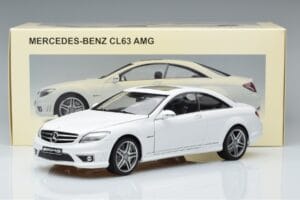 Mercedes CL63 AMG C216 Balts AUTOart 1:18 76167 Metāls — attēls 6 no 6