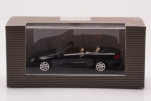 Mercedes CLK A209 Kabriolets Obsidian Melns Metālisks Minichamps 1:43 B66961966 Metāls — attēls 4 no 4