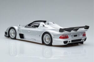 Mercedes CLK GTR Roadster Sudrabs GT Spirit 1:18 GT155 Sveķi — attēls 5 no 6