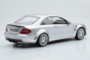 Mercedes CLK63 AMG C209 Coupe Sudrabs Otto 1:18 OT227 Sveķi — attēls 2 no 6