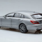 Mercedes CLS Shooting Brake X218 Alanite Pelēks Norev 1:18 - image 6 of 7