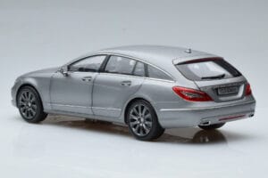 Mercedes CLS Shooting Brake X218 Alanite Pelēks Norev 1:18 B66960117 Metāls — attēls 6 no 7