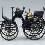 Mercedes Daimler Motorkutsche Tumši Zils Norev 1:18 - image 3 of 6