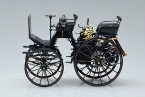 Mercedes Daimler Motorkutsche Tumši Zils Norev 1:18 183700 Metāls — attēls 3 no 6