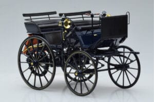 Mercedes Daimler Motorkutsche Tumši Zils Norev 1:18 183700 Metāls — attēls 4 no 6