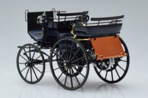 Mercedes Daimler Motorkutsche Tumši Zils Norev 1:18 183700 Metāls — attēls 5 no 6