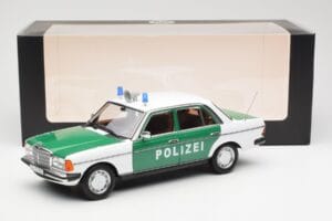 Mercedes E-Class W123 Polizei Norev 1:18 B66040676 Metāls — attēls 8 no 8