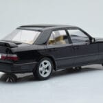 Mercedes E-Class W124 Tuning Melns MCG 1:18 - image 2 of 6