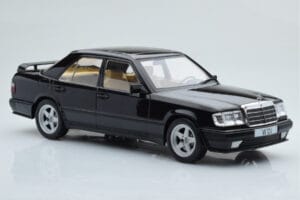 Mercedes E-Class W124 Tuning Melns MCG 1:18 MCG18341 Metāls — attēls 4 no 6