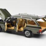 Mercedes 230T W123 T-Model Zaļš Metaliks Norev 1:18 - image 5 of 8