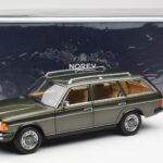 Mercedes 230T W123 T-Model Zaļš Metaliks Norev 1:18 - image 8 of 8