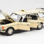 Mercedes 230T W123 T-Model Taksometrs Norev 1:18 - image 2 of 8