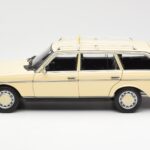 Mercedes 230T W123 T-Model Taksometrs Norev 1:18 - image 4 of 8
