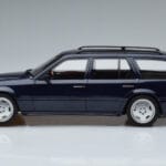 Mercedes E36 AMG S124 Zils Otto 1:18 OT753 Sveķi - image 3 of 6