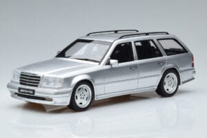 Mercedes E36 AMG S124 Sudrabs Otto 1:18 OT889 Sveķi