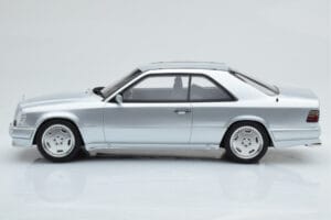 Mercedes E36 AMG C124 Coupe Sudrabs Otto 1:18 OT731 Sveķi — attēls 3 no 6