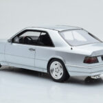 Mercedes E36 AMG C124 Coupe Sudrabs Otto 1:18 - image 5 of 6
