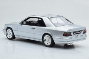 Mercedes E36 AMG C124 Coupe Sudrabs Otto 1:18 OT731 Sveķi — attēls 5 no 6