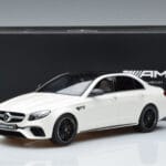Mercedes AMG E63 S W213 Balts GT Spirit 1:18 - image 6 of 6