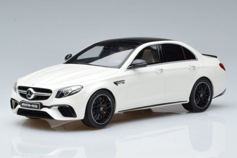 Mercedes AMG E63 S W213 Balts GT Spirit 1:18