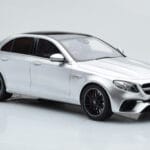 Mercedes AMG E63 S W213 Sudrabs GT Spirit 1:18 - image 4 of 6